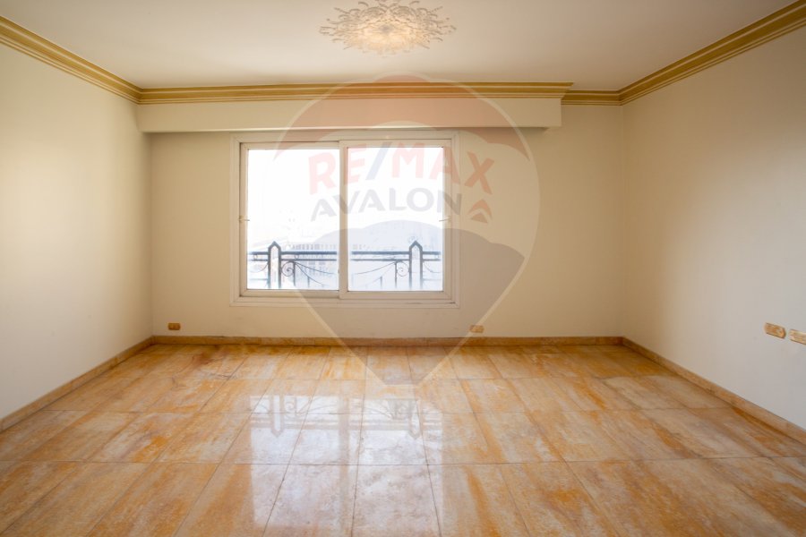 Apartment for sale 380 m Camp Shizar (Port Said Street)