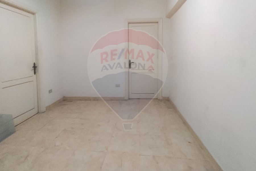 محل + ميزان للإيجار 460 م مصطفى كامل (ش ابو قير)