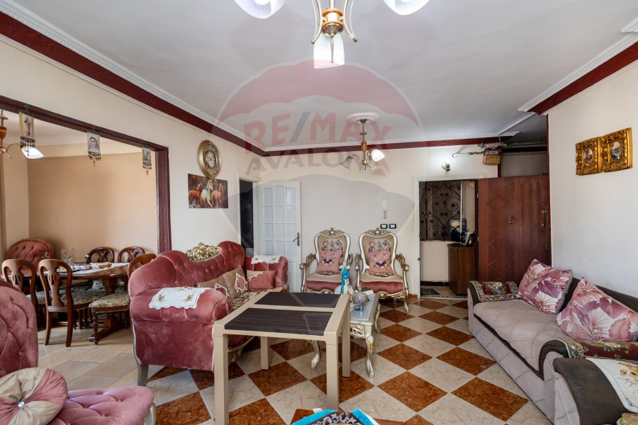Apartment for sale 150 m Sidi Bishr (Near to The Sea)