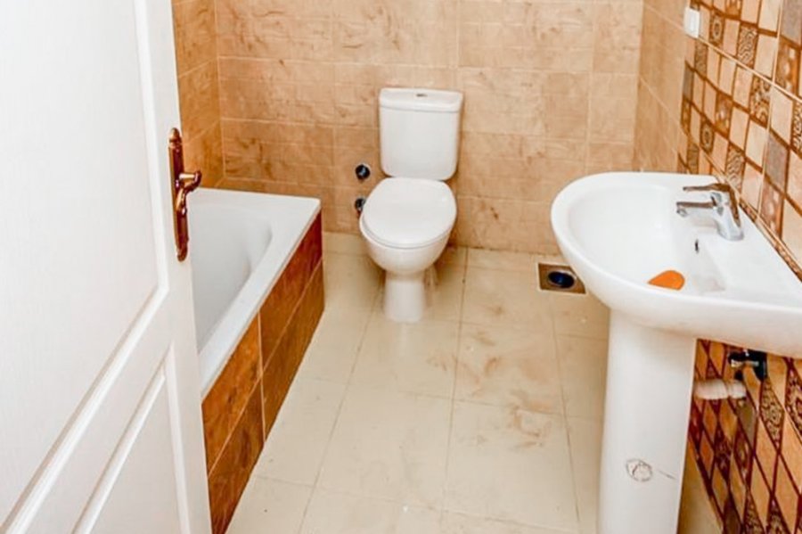 VILLA for sale 450m King Marriot Side View Compound- Kafouri St