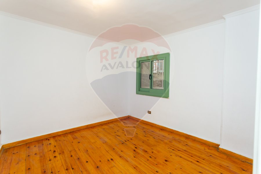 شقة للإيجار 250 م سموحة (تقسيم القضاه)