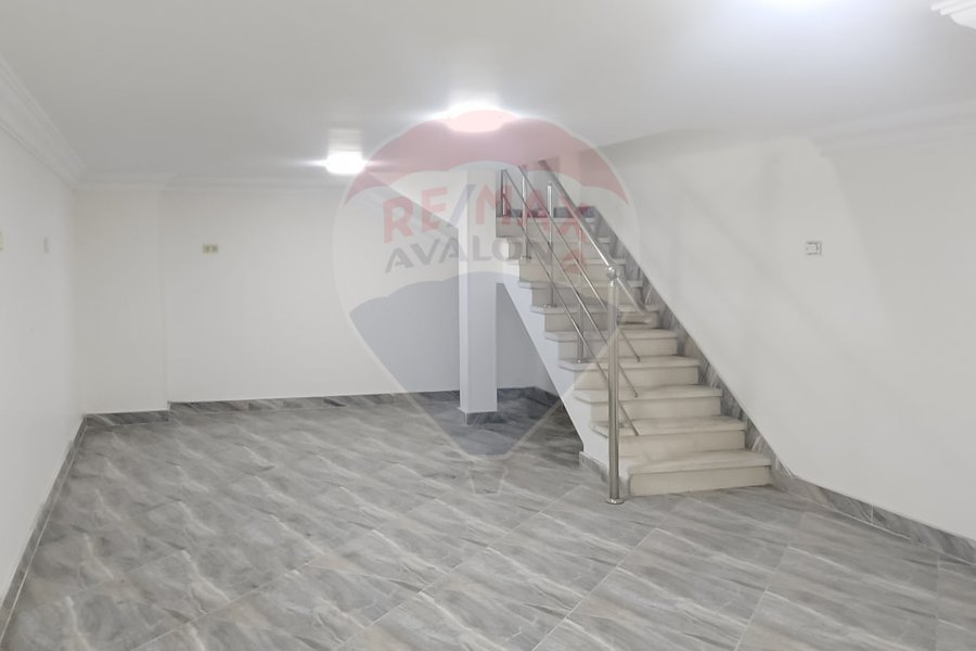 Shop for sale 100 m Louran (branched from El-Eqbal st.)