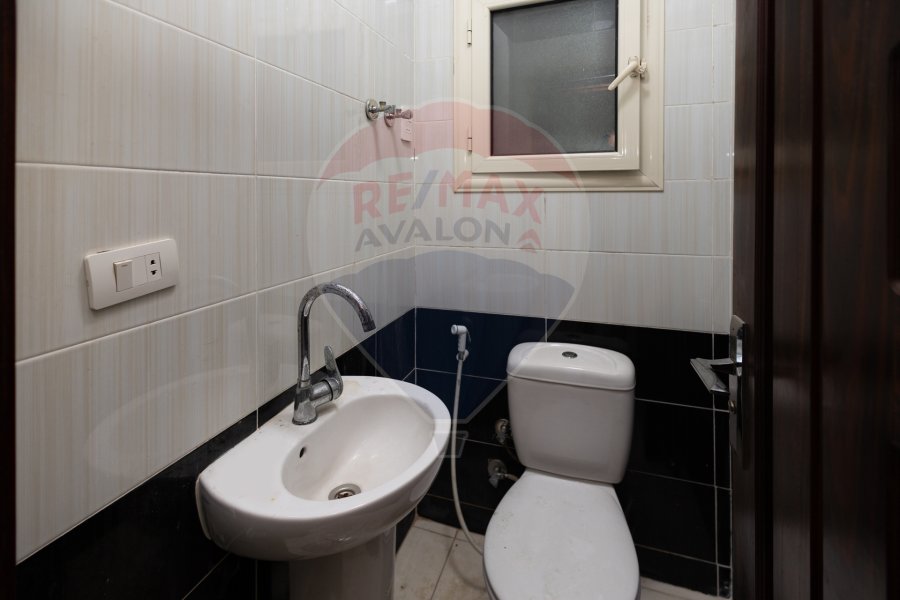 Apartment for sale 220 m Sidi Bishr (El Gaish Road)