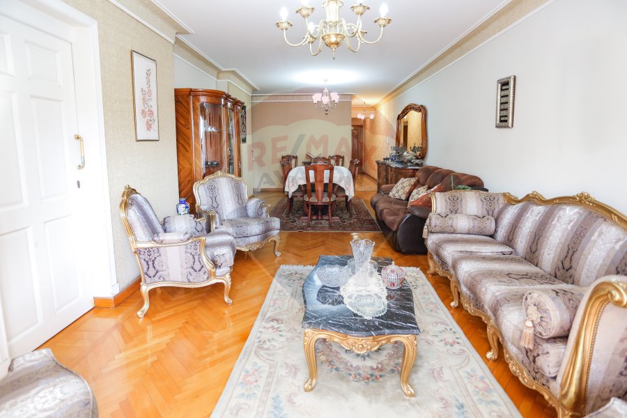 Apartment For Sale 193 m Saba basha (Next to the Russian Embassy )