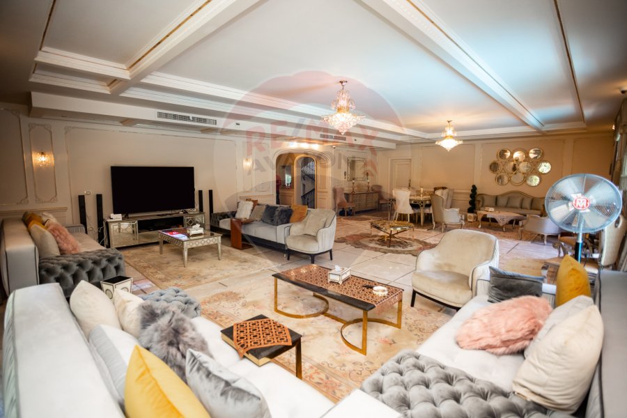 Villa for sale (Orouba Royal) King Mariout 580 m Immediate delivery