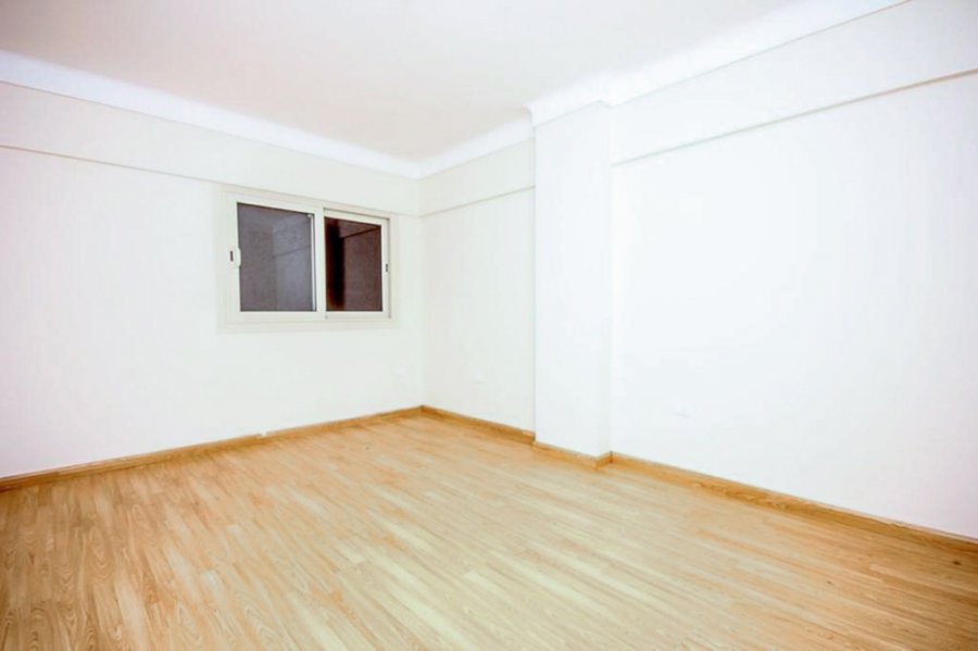 VILLA for sale 450m King Marriot Side View Compound- Kafouri St