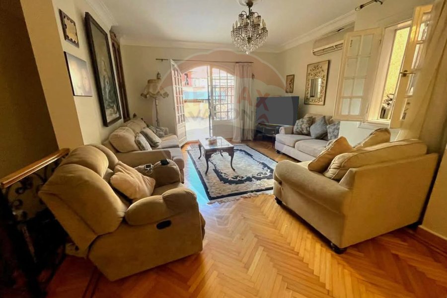 Duplex apartment for sale 270 m Louran (Ezz El Arab St.)