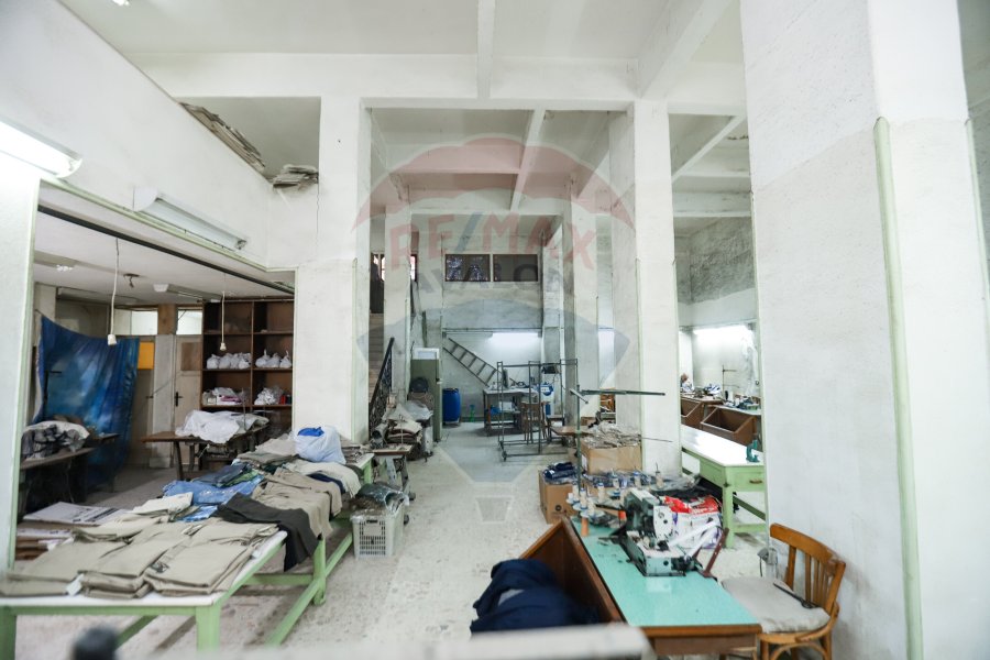 Duplex Clothes Factory for sale or Share 180 m Sidi beshr - ( Steps from the station )