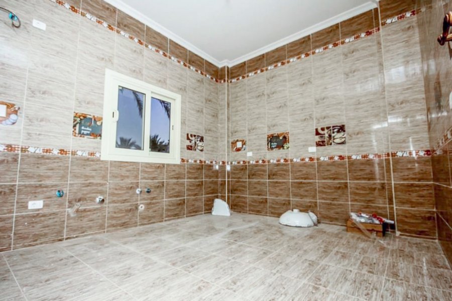 VILLA for sale 450m King Marriot Side View Compound- Kafouri St