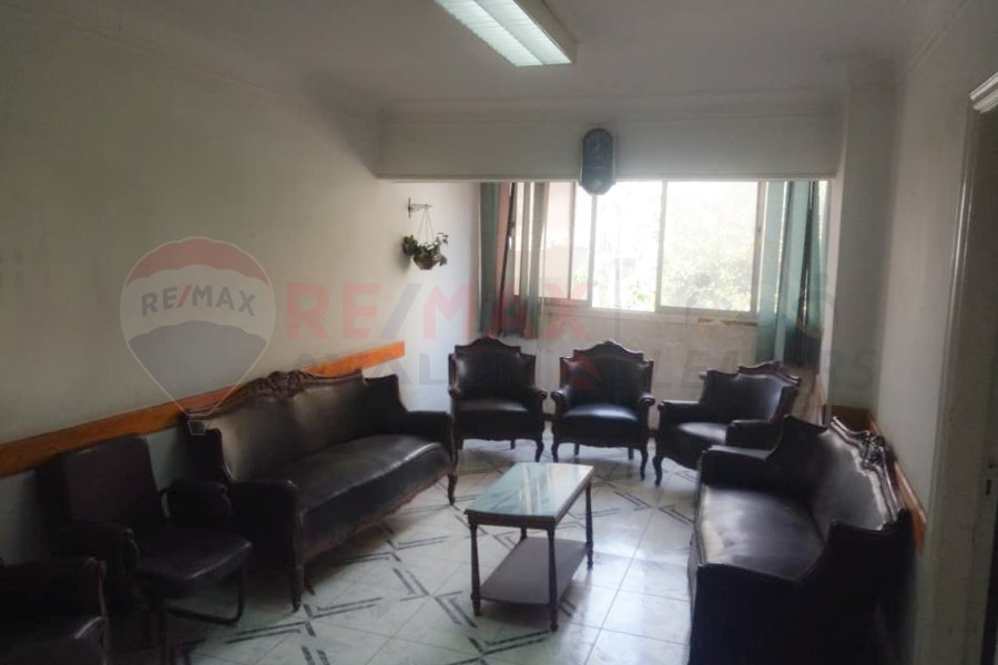 Administrative office (Clinic) for sale 100 m Mostafa Kamel (Abo Qir st.)