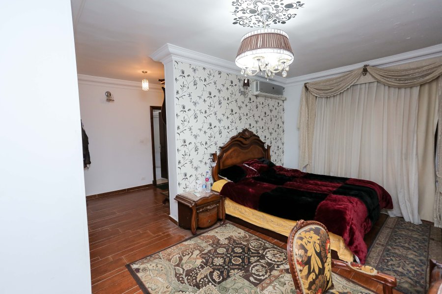 Apartment for sale 235 m  Latin District (Fouad St. upside - in front of Alexandria Port)