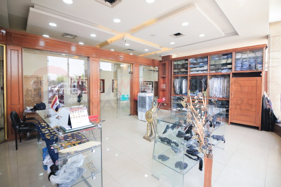 محلات تجارية للإيجار المطار ( بجوار مستشفي طلعت مصطفي )