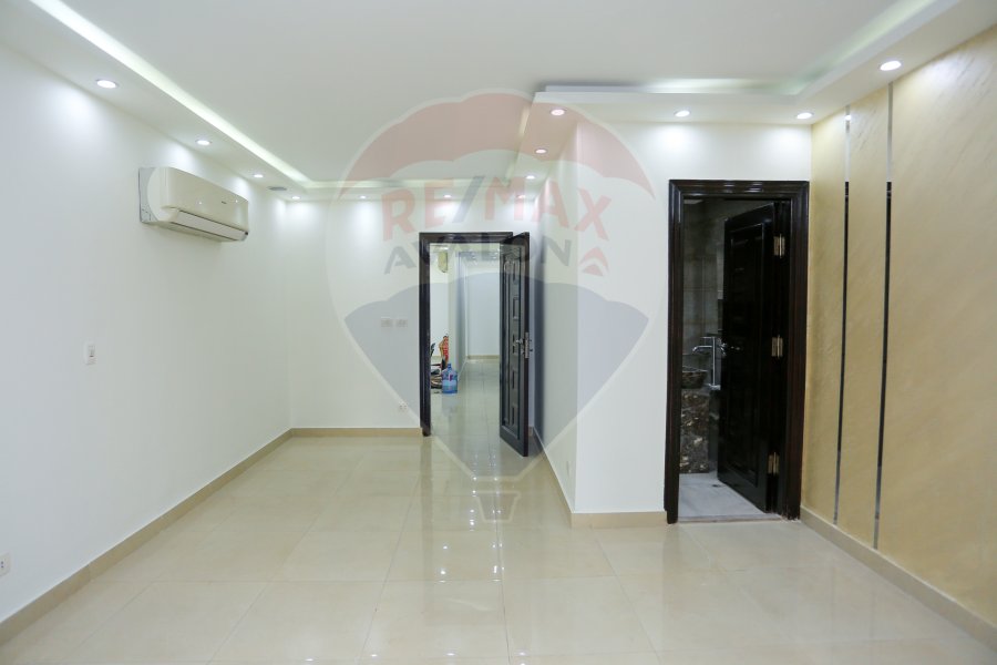 Administrative headquarters for rent 200 m Al Shatby (El Gamaa Bridge St)