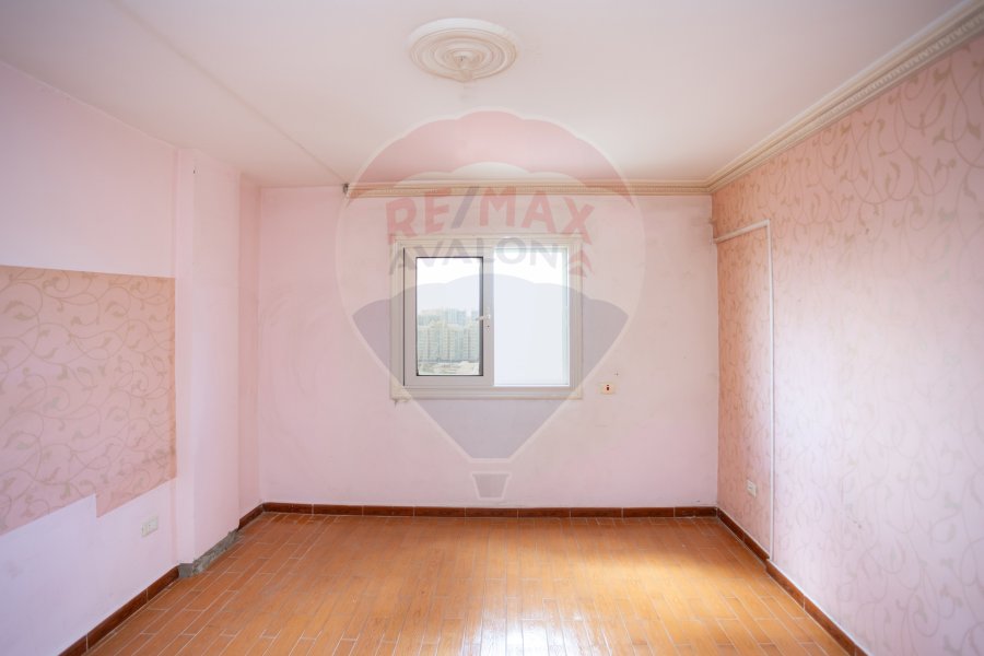 Apartment for sale 142 m Kafr abdou (Skina bnt elhoussin St.)