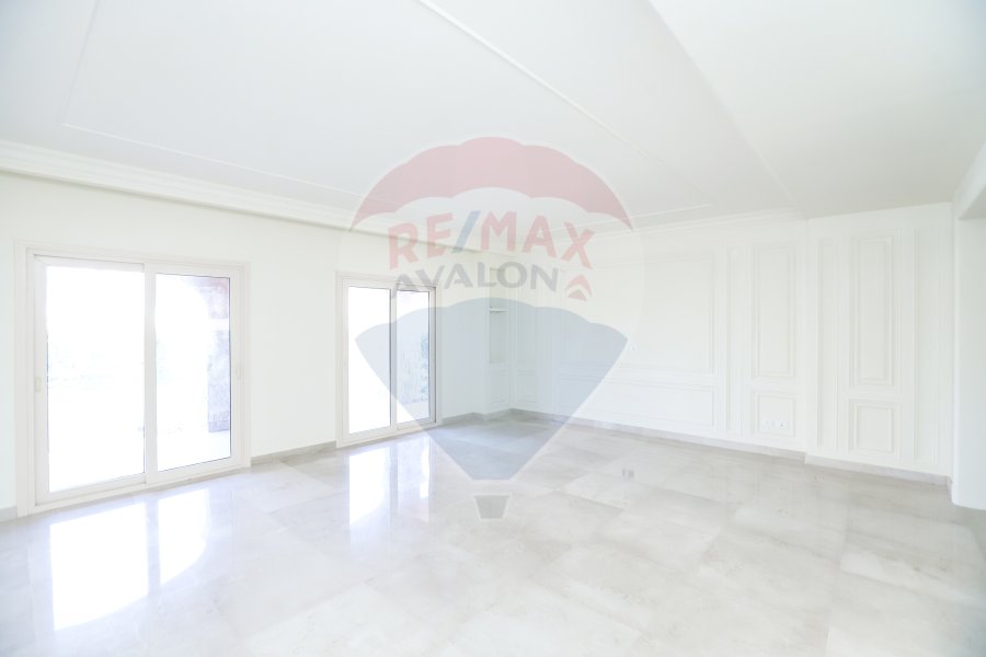 فيلا مستقلة للبيع 418 م بكينج مريوط (كومباوند جوار)