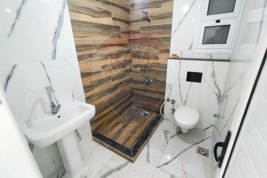 Licensed apartment for sale 140 m Sidi Bishr (Al-Essawi St.)