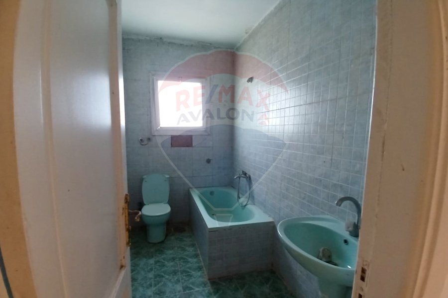 Apartment for sale 100 m El Montaza (Royal Plaza Towers)