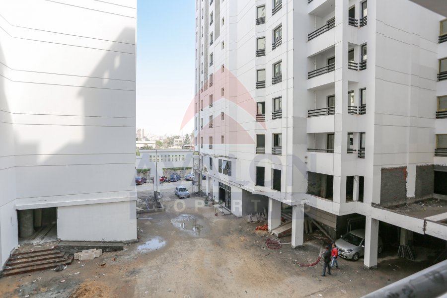 Apartment for Sale 170 m Smouha (East Tower Compound - Ryada st)