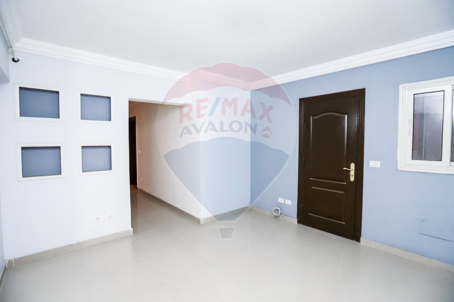 Apartment For Sale 270 m smouha (Villas area)