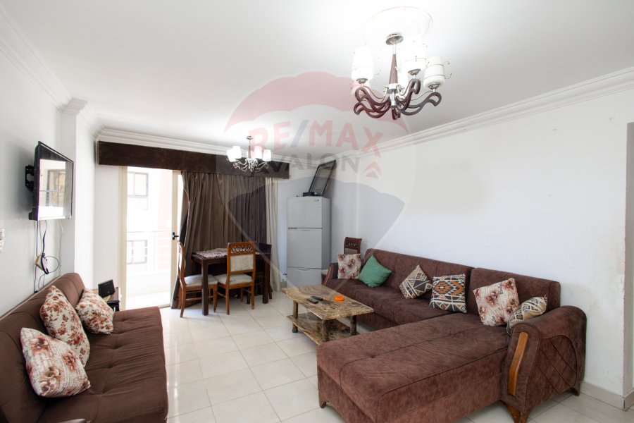 Apartment for sale 170 m Maamoura Beach (steps from the sea)