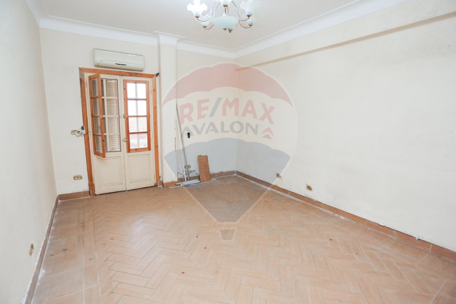 Apartment for Sale 265 m smouha (Bahaa aldin algatowry St.)