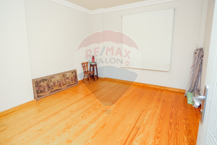 Apartment for sale 306 m Kafr Abdo