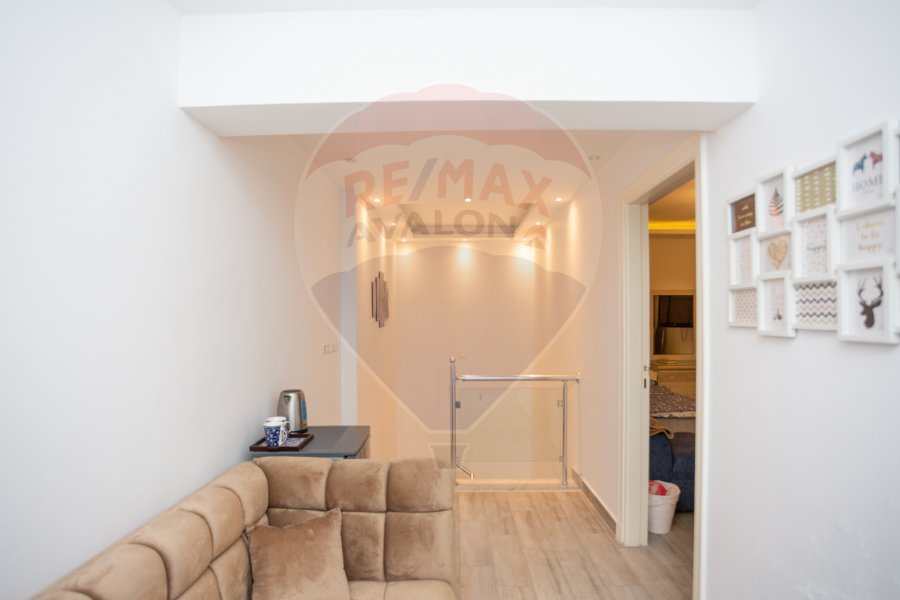 Duplex apartment for sale 150 m + 49 m terrace, Laurent (El Geish Road)