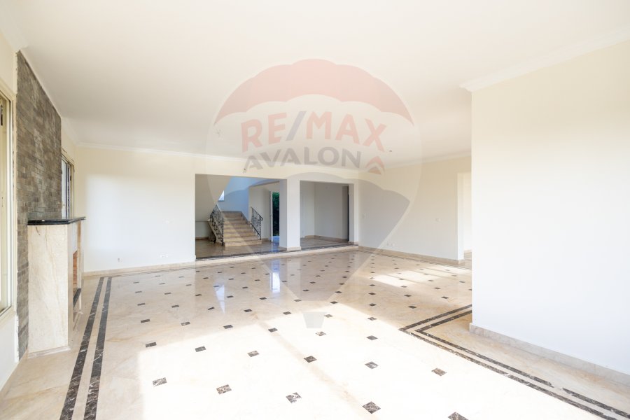 Stand alone villa for sale 1,300 m King Mariout (Alex west - Antoniados model V2)