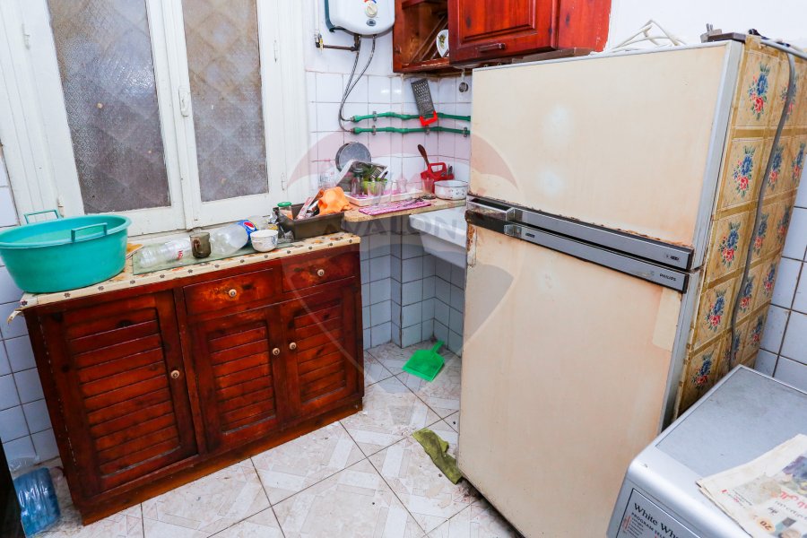 Apartment for sale 100 m Sporting ( Tannis St )