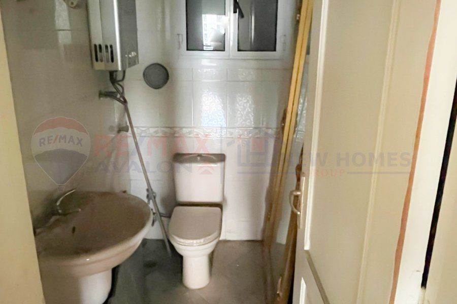 Apartment for sale, 220 m, Smouha (Bahaa El-Din Al-Ghatouri St.)