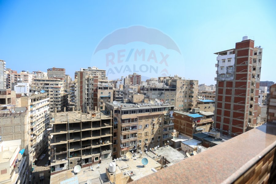 Duplex apartment for sale 180 m Miami (Al-Sabai St. branching from Iskandar Ibrahim St.)