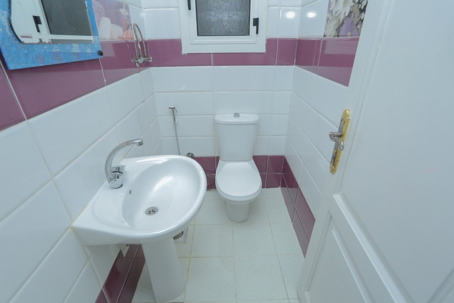 Furnitued Apartment 165m El-Azarita (Kornich Road.)