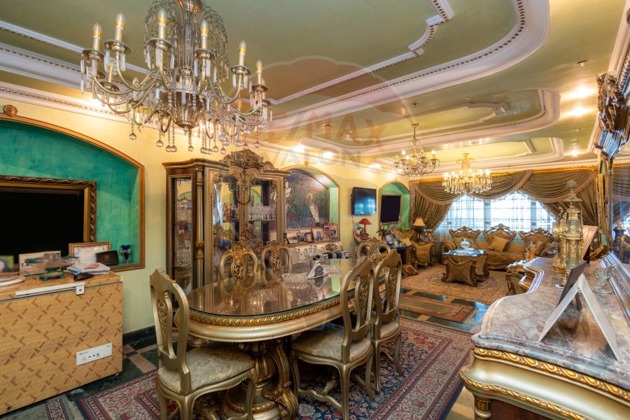 Apartment for sale 330 m miami (Directly on the sea)
