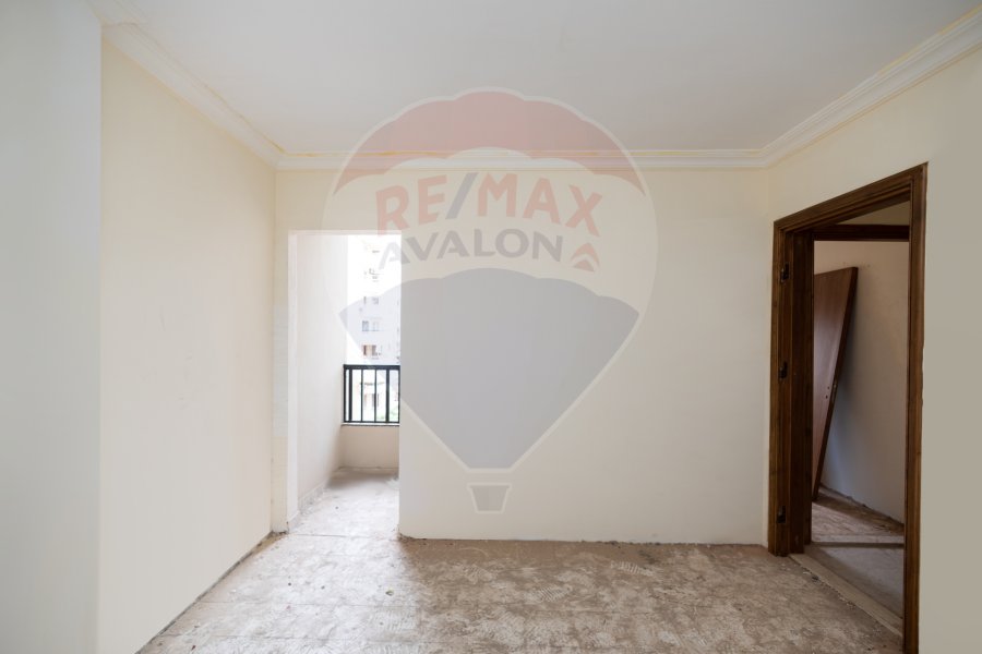 Apartment for sale 125 m Al Maamoura AlShatea (La vie Compound - Aziz Shenoda)