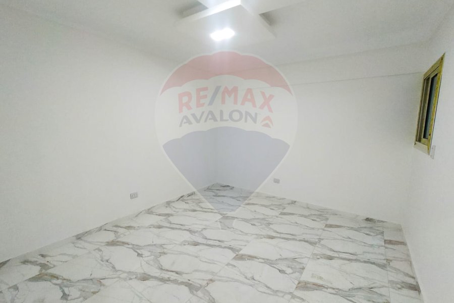Licensed apartment for sale 140 m Sidi Bishr (Al-Essawi St.)
