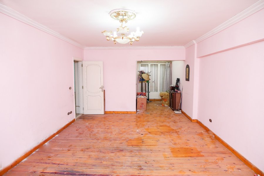 Apartment For Sale 230m Laurent (El-Akbal St.)