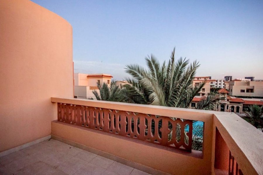 VILLA for sale 450m King Marriot Side View Compound- Kafouri St