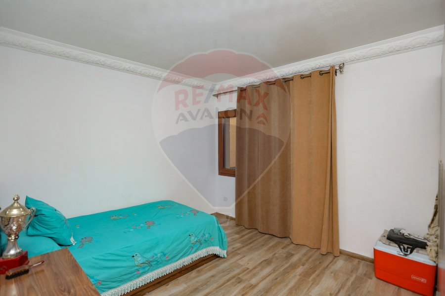 Apartment for sale 207 m Gleem (Near to the sea)