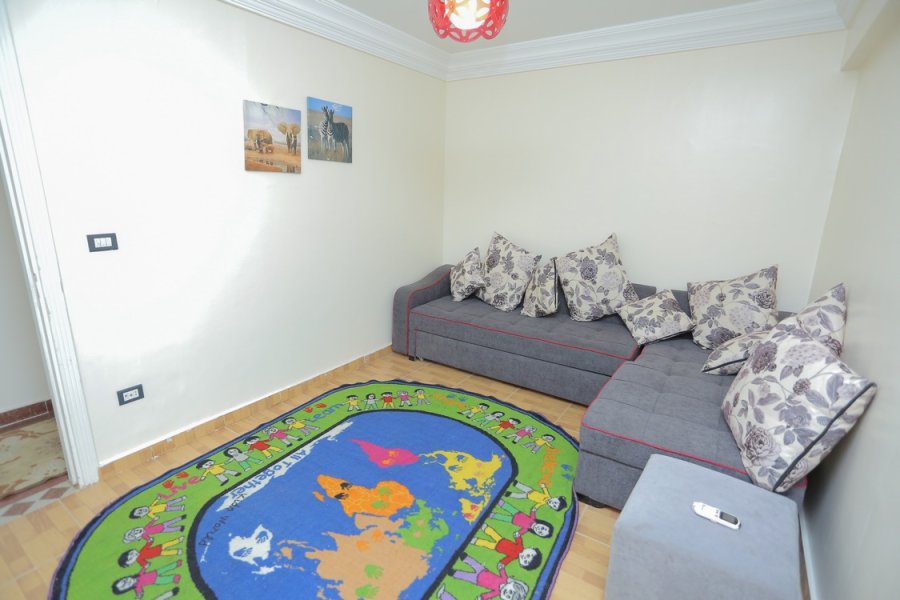 Furnitued Apartment 165m El-Azarita (Kornich Road.)