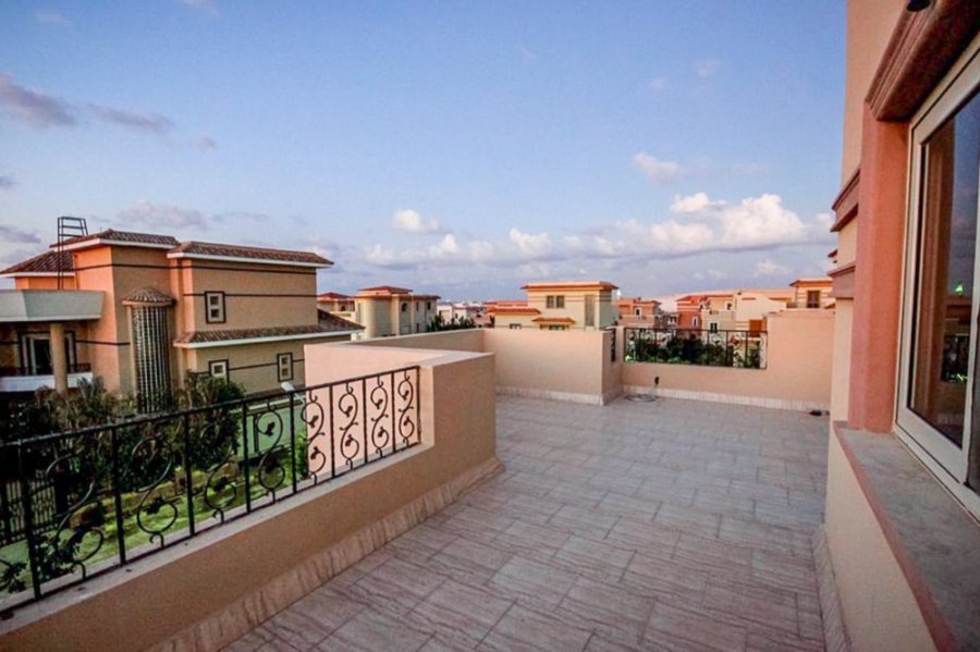 VILLA for sale 450m King Marriot Side View Compound- Kafouri St