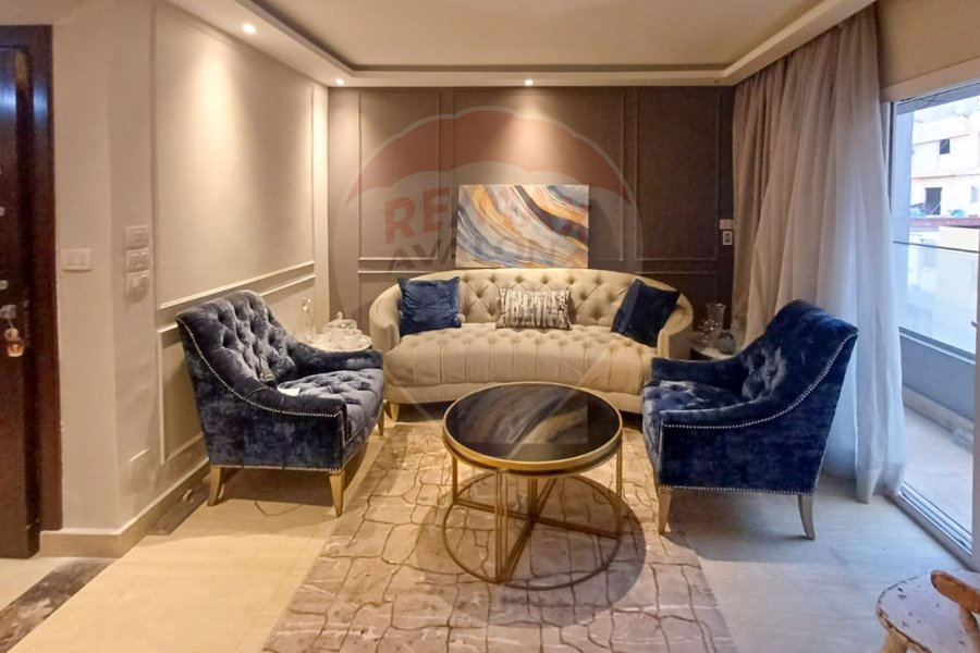 Duplex apartment for sale 300 m Louran (Ahmed Zulfikar St.)