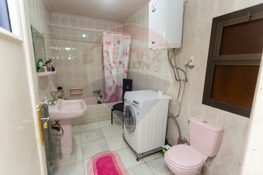 Apartment for sale 131 m Zezinia (Abo Qir St)