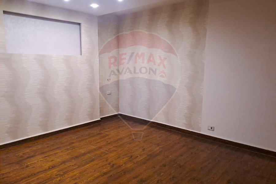 Apartment for sale 200 m Loran (Al-Eqbal Street)