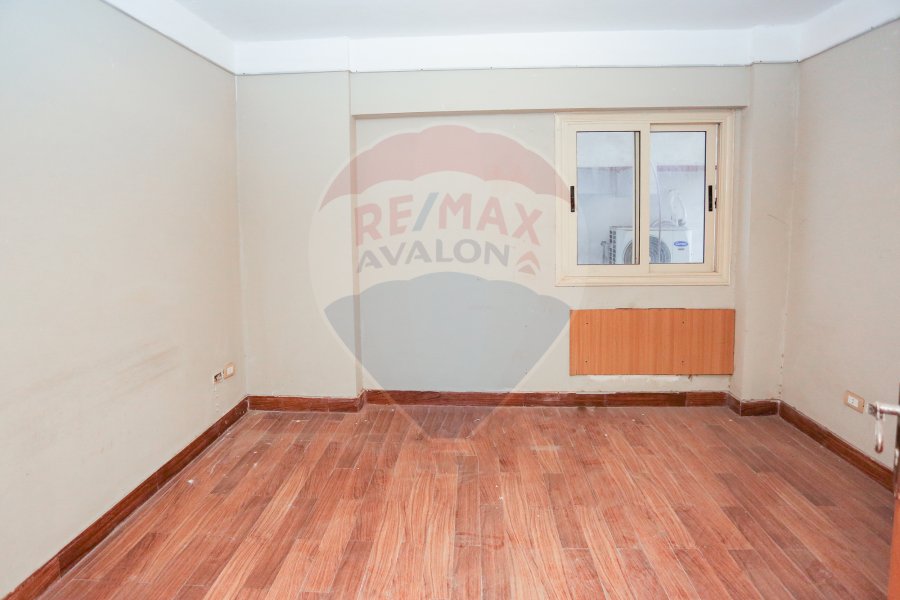 Apartment for rent 315 m Kafr Abdou (Kerdahi St. - steps from Abo Qeer st)