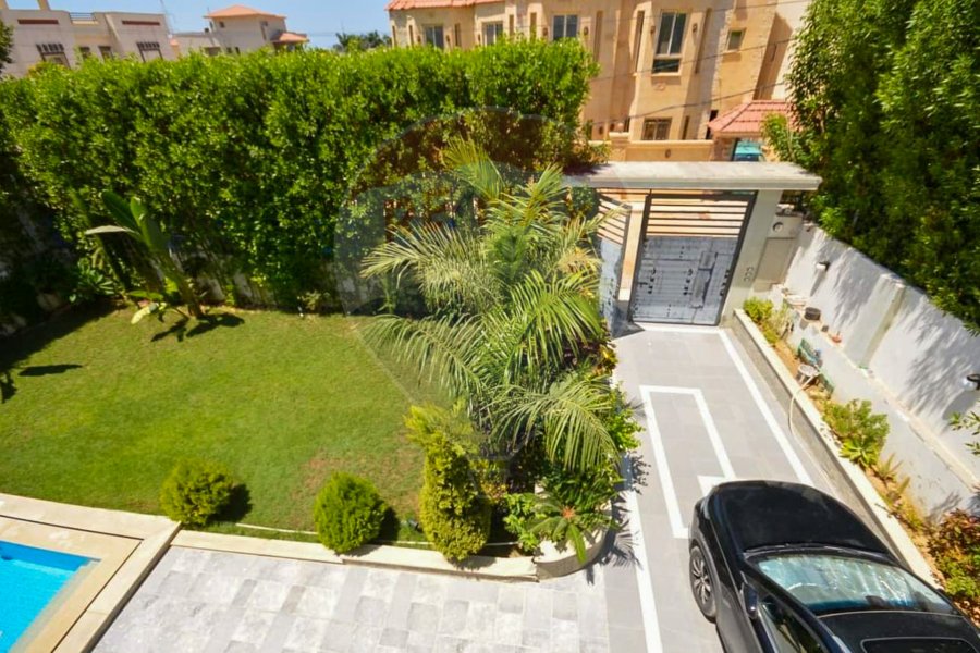 Standalone villa for sale 513 m King Mariout (steps from Aknesh Village)