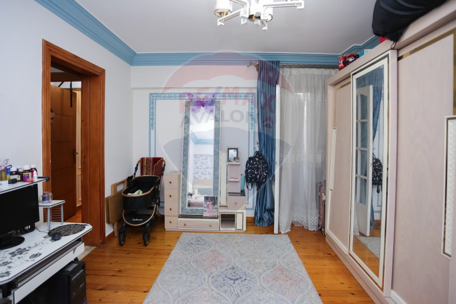 Apartment for sale 190 m Sidi Bishr (2nd number from gamal abd elnasir st)