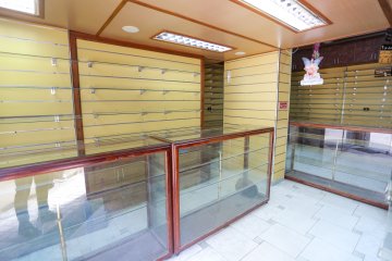 Pharmacy for sale 47m Moharam Bek - Near to Hassab Hospital & Zoo
