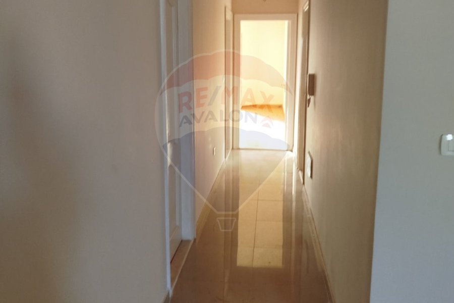 Apartment for sale 185 m Kafr Abdo (Street 170)