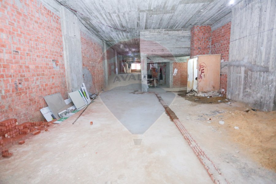 Mezzanine for rent 400 m Louran (directly Abu Qir St.)