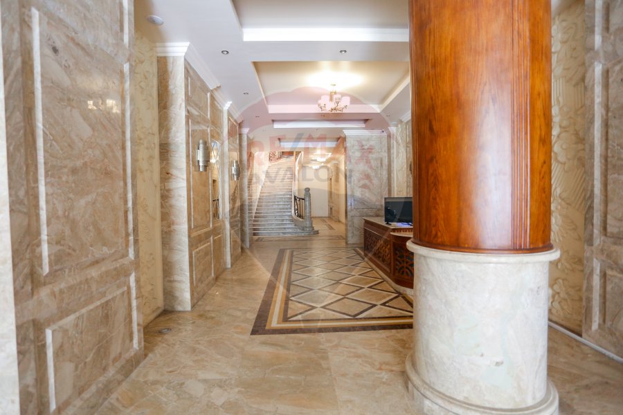 Apartment for Sale 195 m sporting (Abo qur st)